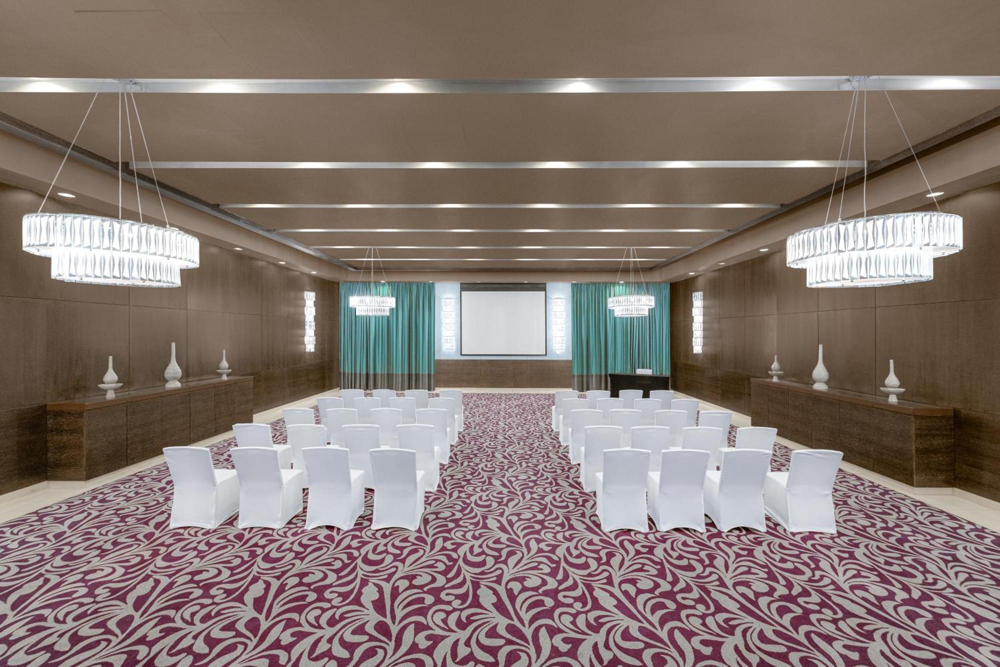 Four Points By Sheraton Αλ Άϊν Εξωτερικό φωτογραφία The ballroom