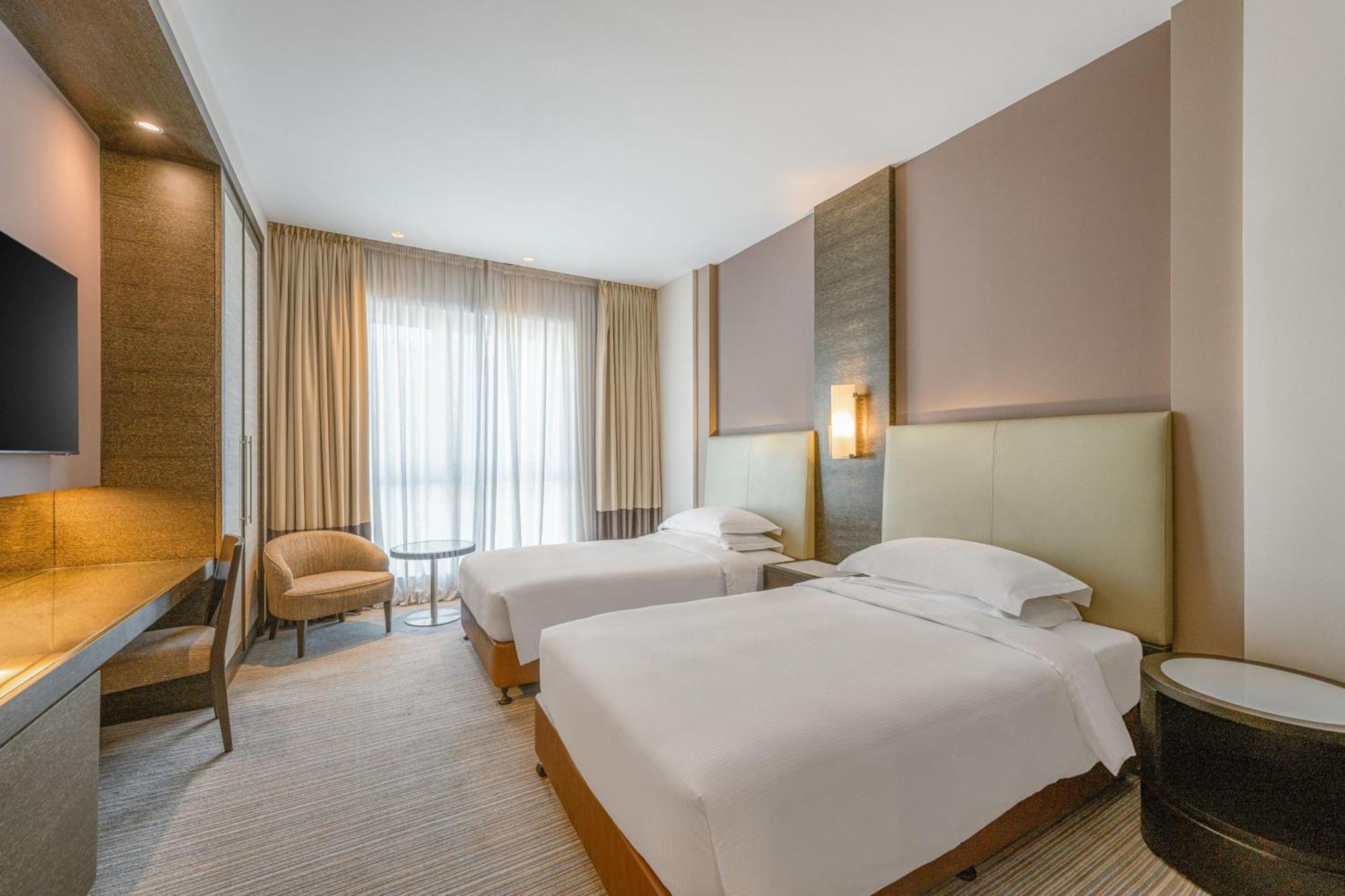 Four Points By Sheraton Αλ Άϊν Εξωτερικό φωτογραφία