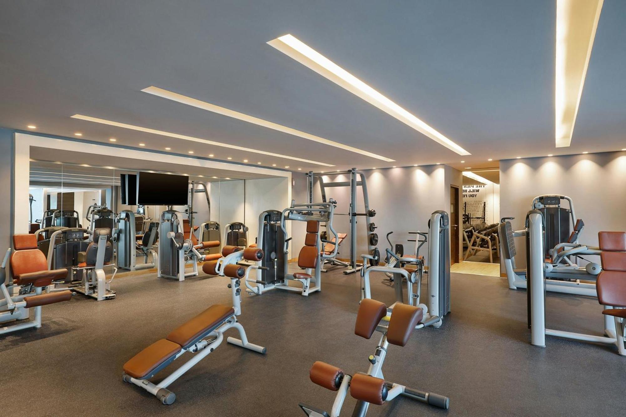 Four Points By Sheraton Αλ Άϊν Εξωτερικό φωτογραφία